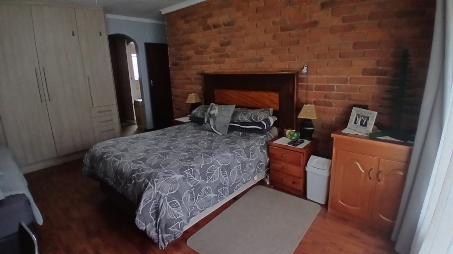 3 Bedroom Property for Sale in Fichardt Park Free State